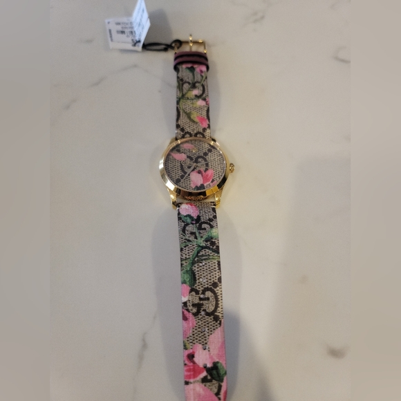 Ladies\' Gucci G-Timeless Pink Blooms Canvas Strap Watch YA1264038A. New.